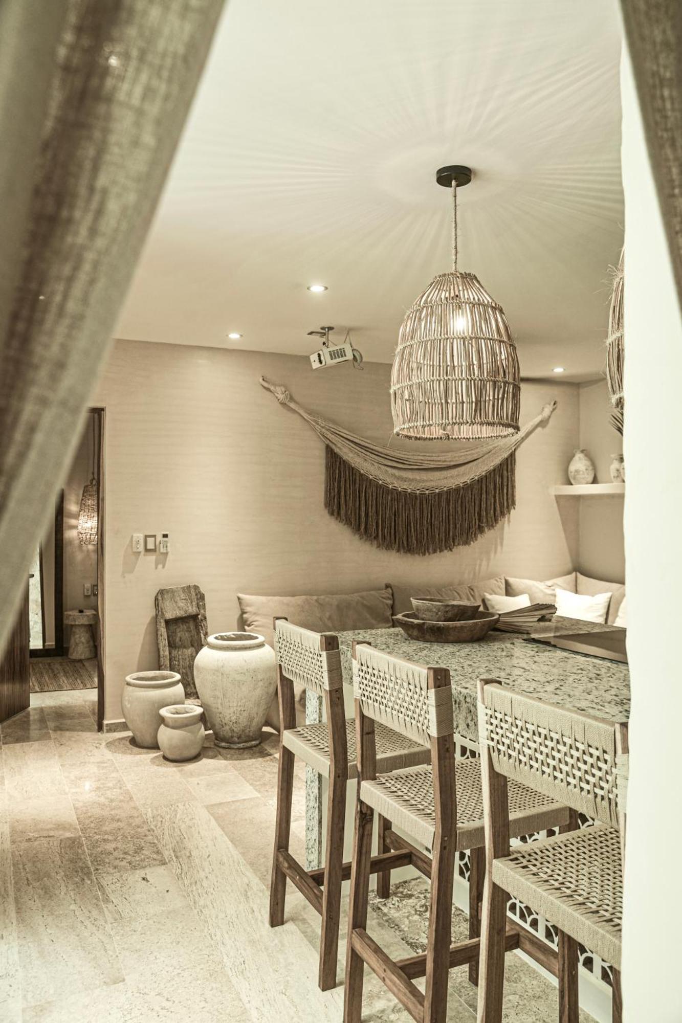 Luxury Penthouse-private Rooftop Pool-walkable Apartamento